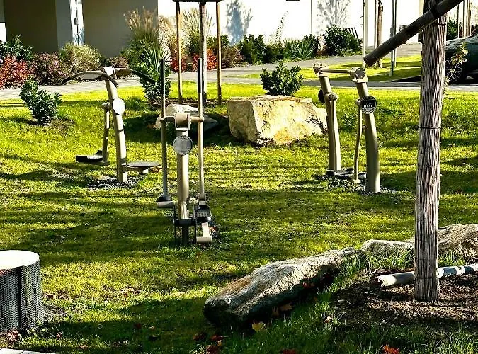 S Klimatizaciou A Balkonom Pri Letisku Bts Apartmán