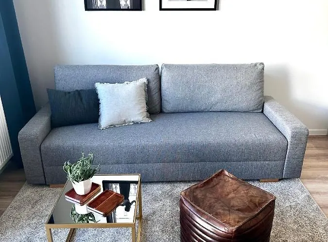 S Klimatizaciou A Balkonom Pri Letisku Bts